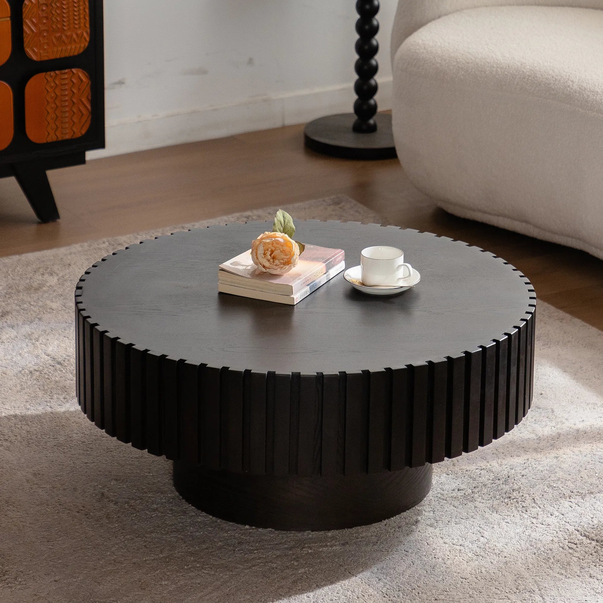 31" Round Coffee Table With Sturdy Pedestal
