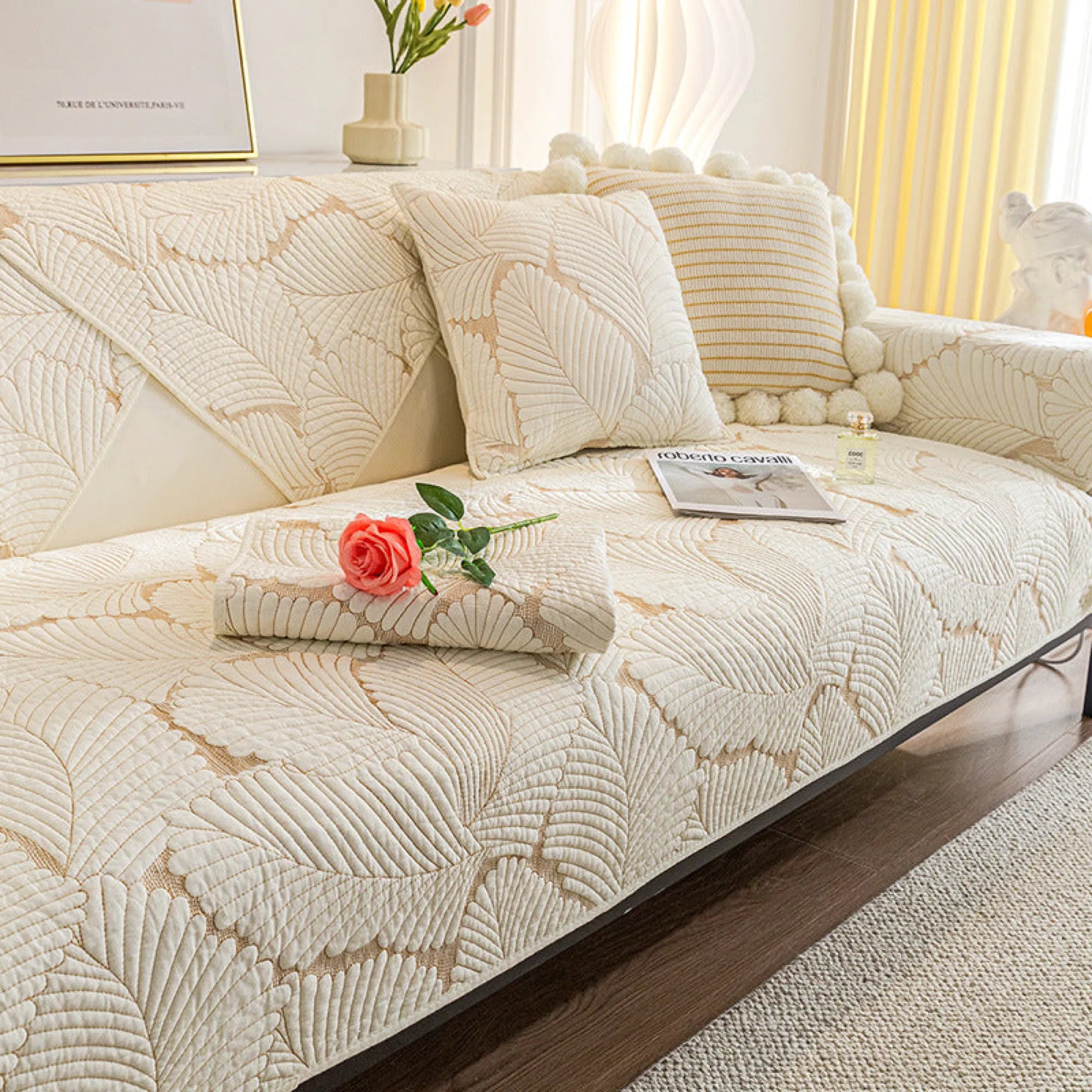 All Season Leaf Pattern Anti-Scratch Sofa Cover Slipcover