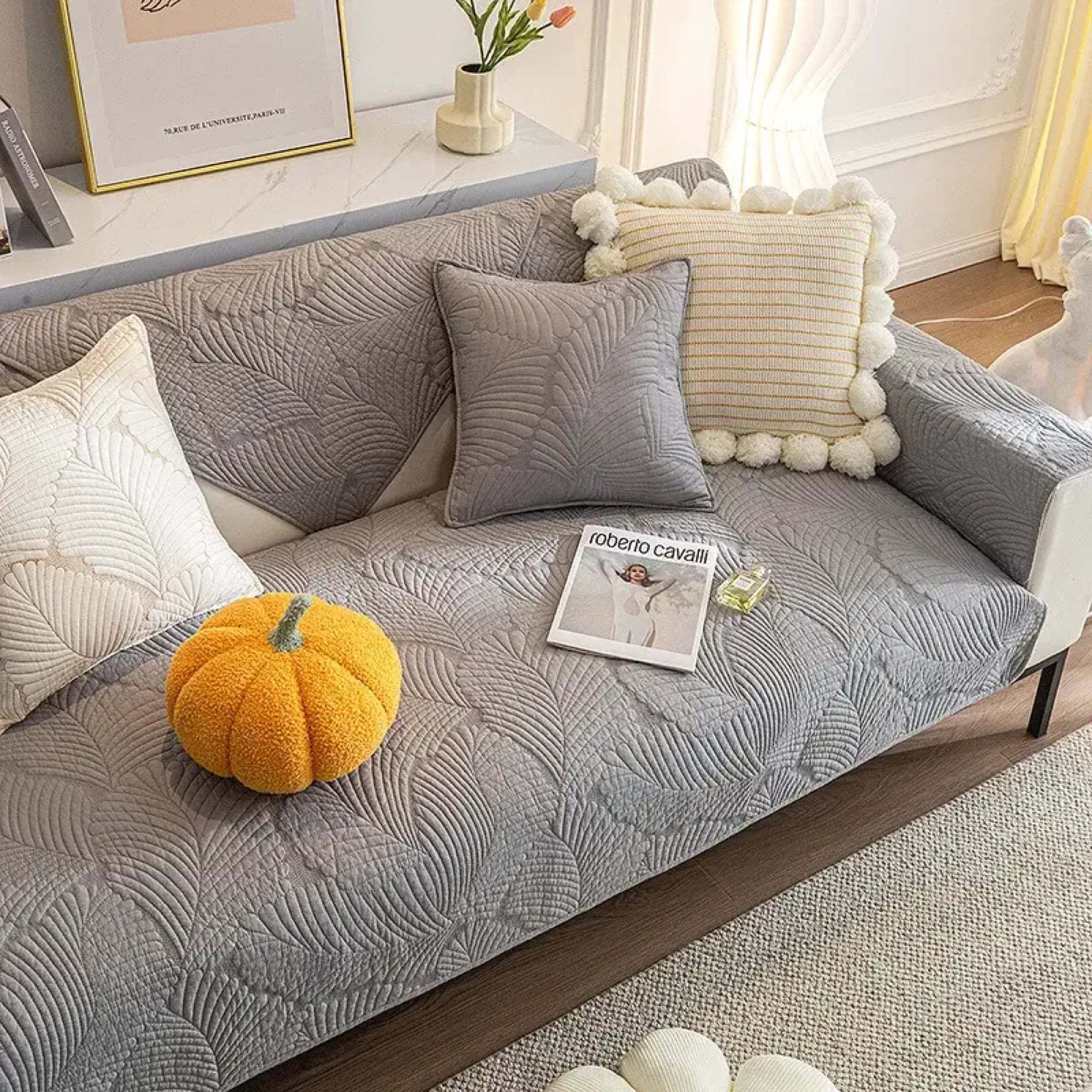 All Season Leaf Pattern Anti-Scratch Sofa Cover Slipcover