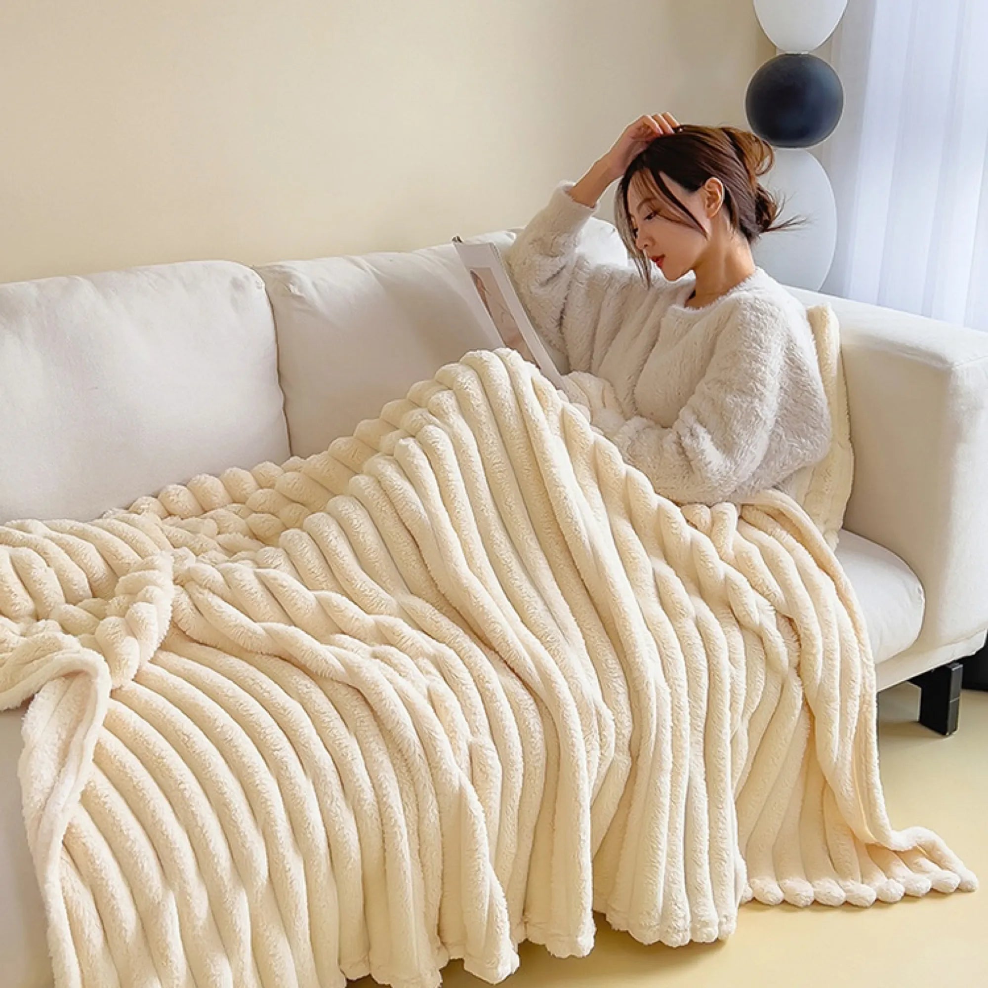 Comfy Fluffy Faux Fur Throw Blanket