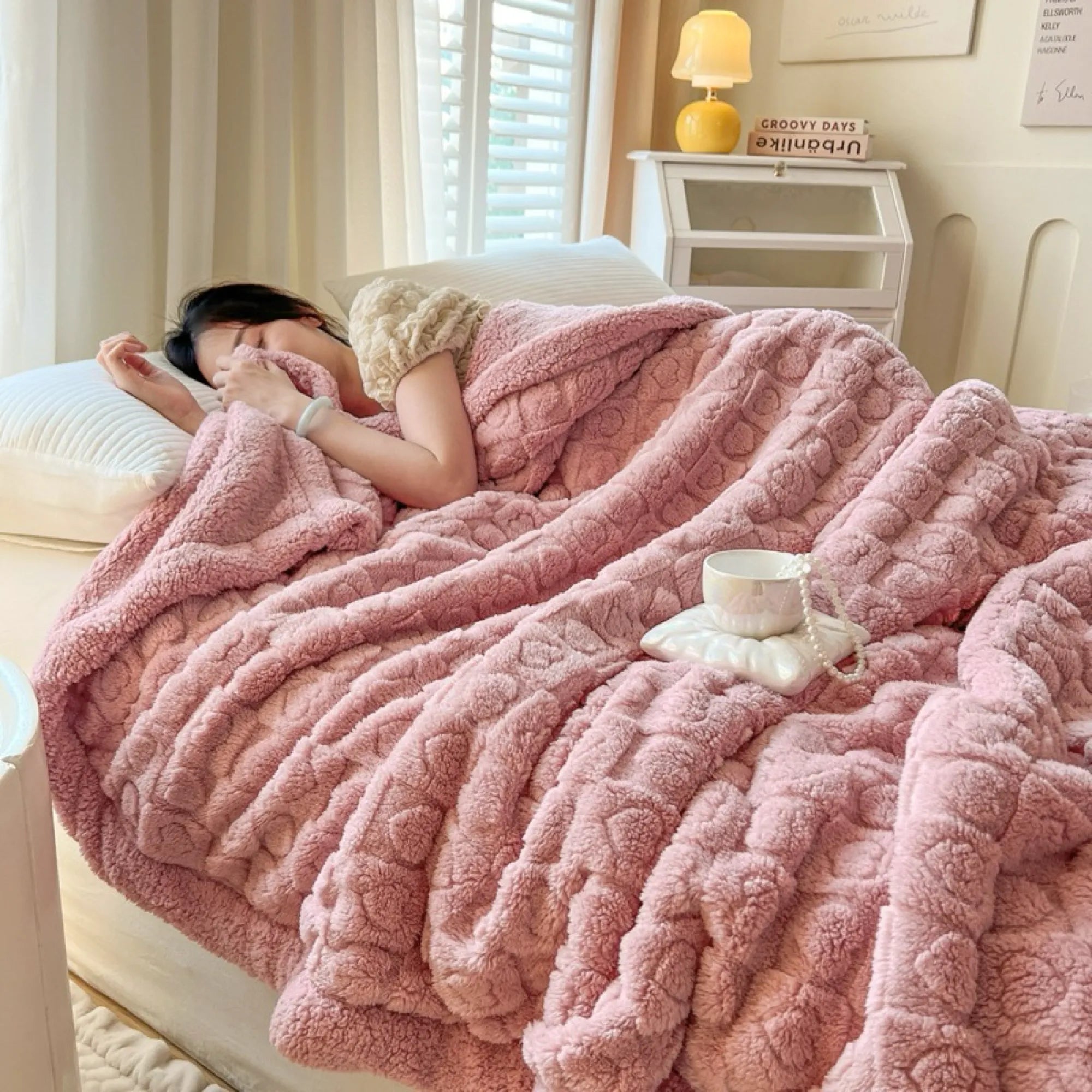 Double Layer Fleece Thickened Throw Blanket