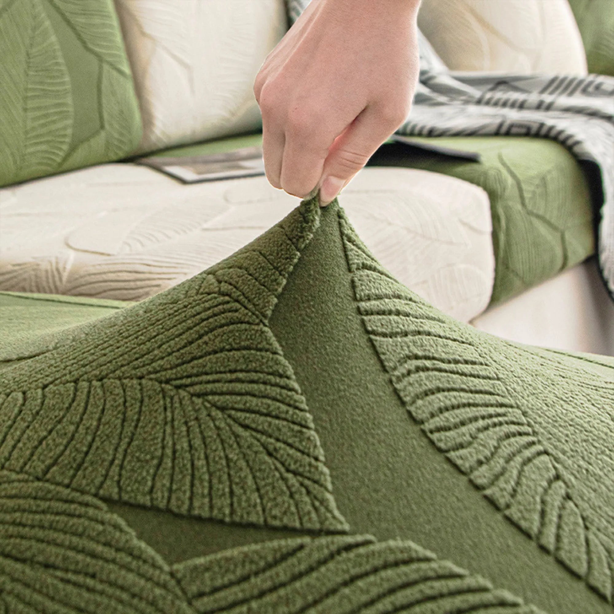 Modern Leaf Velvet Jacquard Stretch Sofa Cover, Waterproof, Pet-Proof