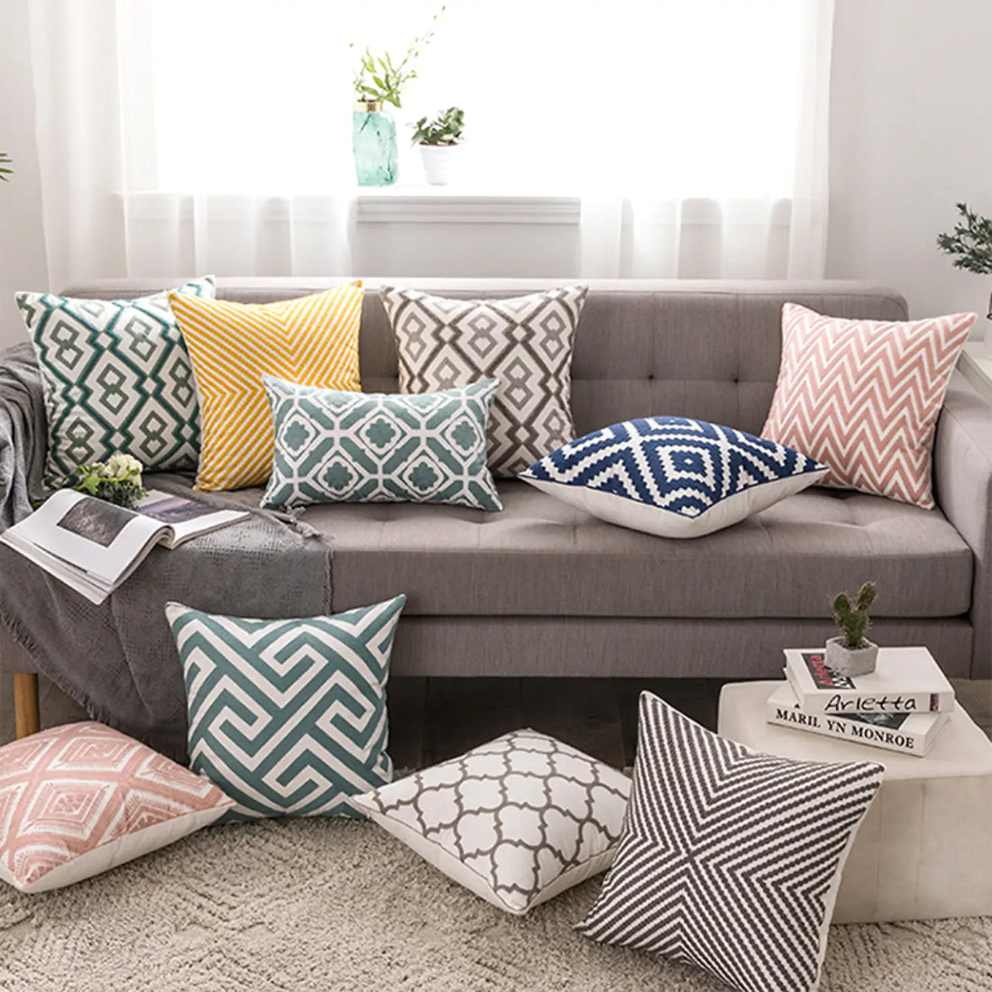 How to Mix and Match Throw Pillows on a Sofa Like A Pro