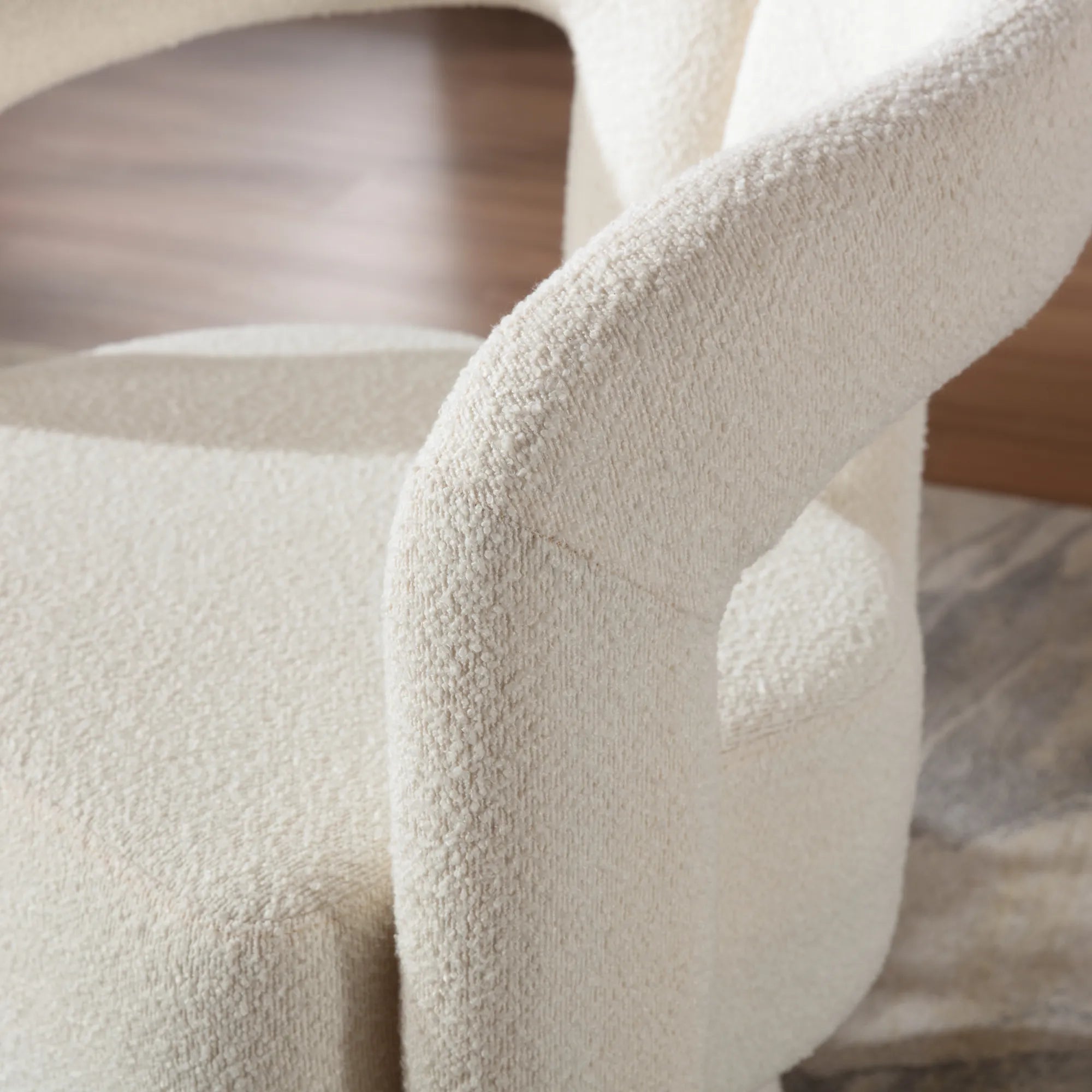 360° Swivel Cuddle Barrel Accent Chair With Fluffy Fabric
