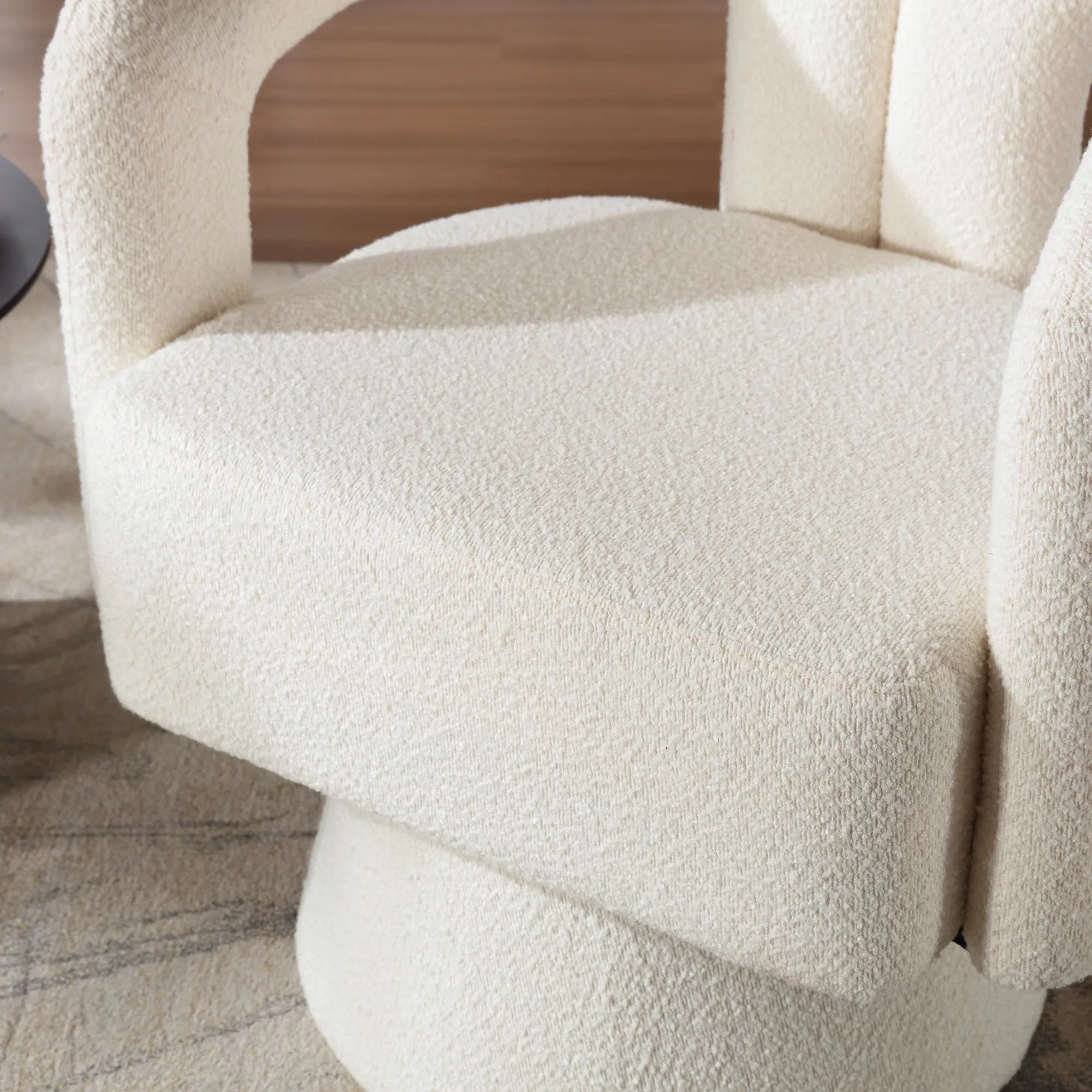360° Swivel Cuddle Barrel Accent Chair With Fluffy Fabric