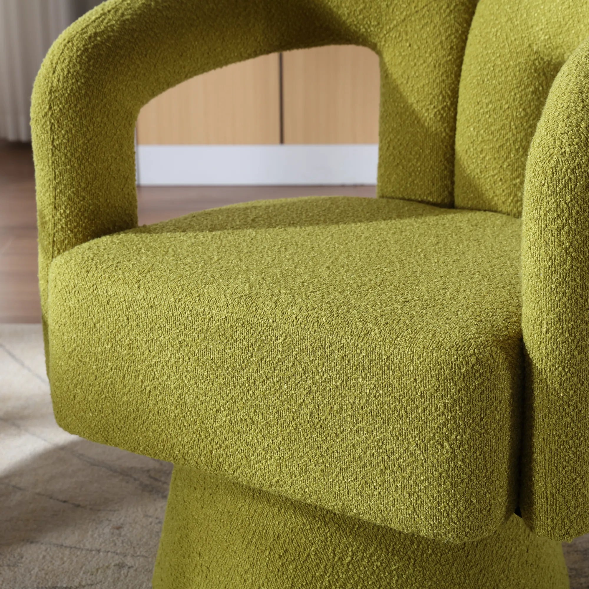 360° Swivel Cuddle Barrel Accent Chair With Fluffy Fabric