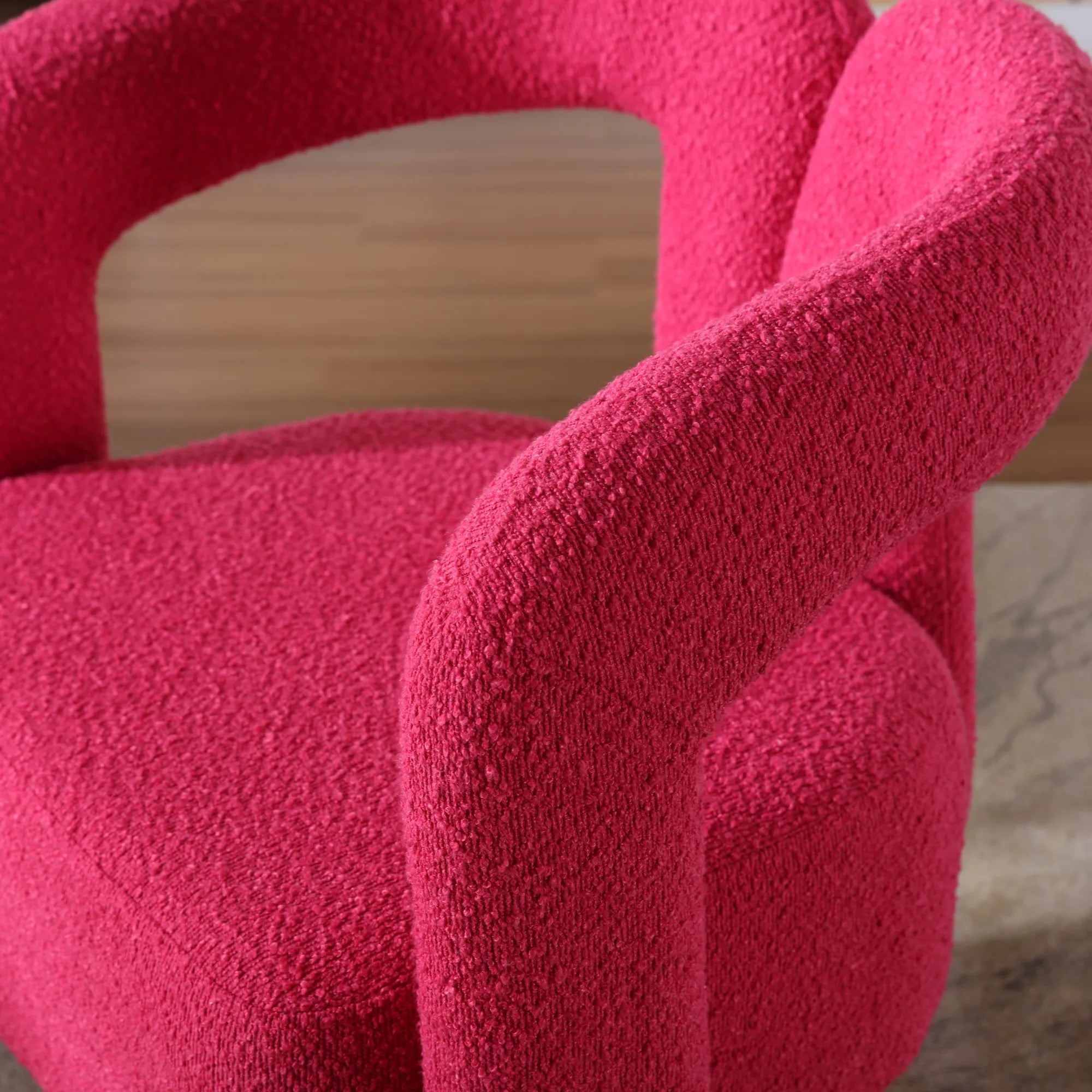 360° Swivel Cuddle Barrel Accent Chair With Fluffy Fabric