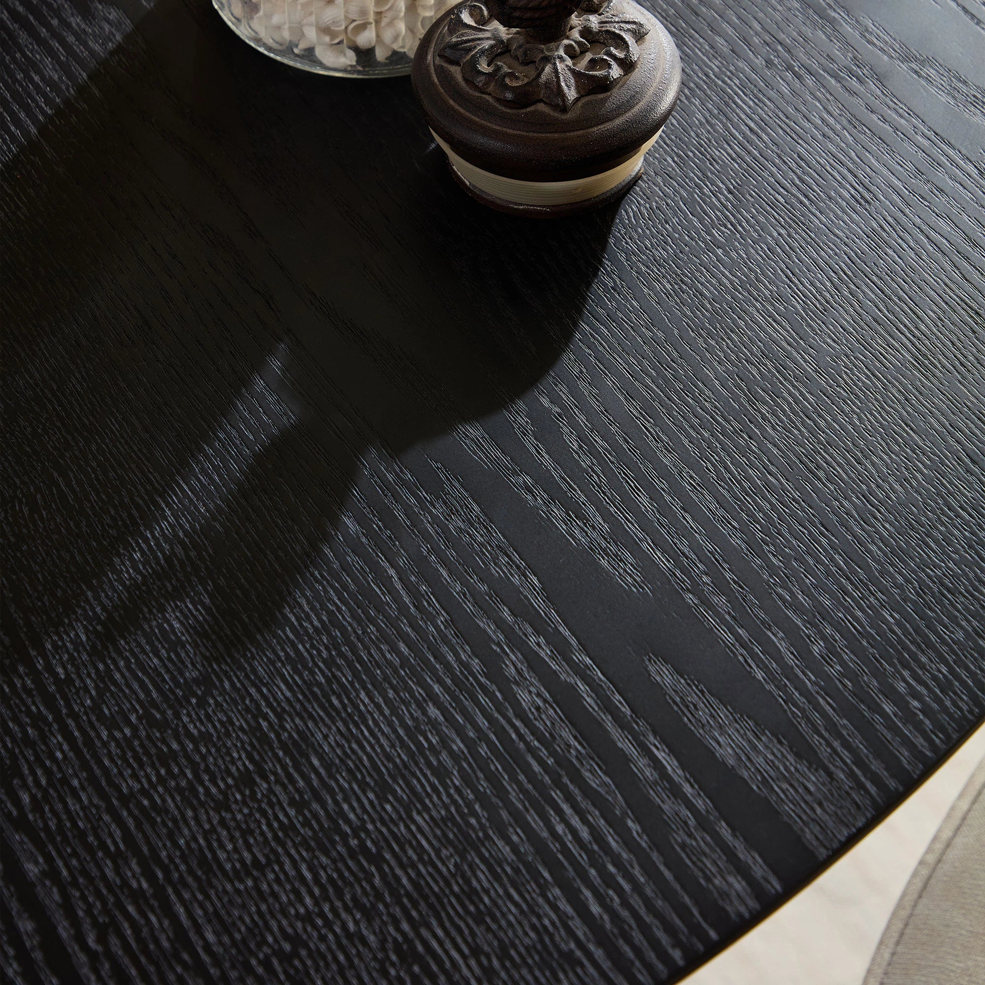 47" Modern Round MDF Dining Table With Stylish Base