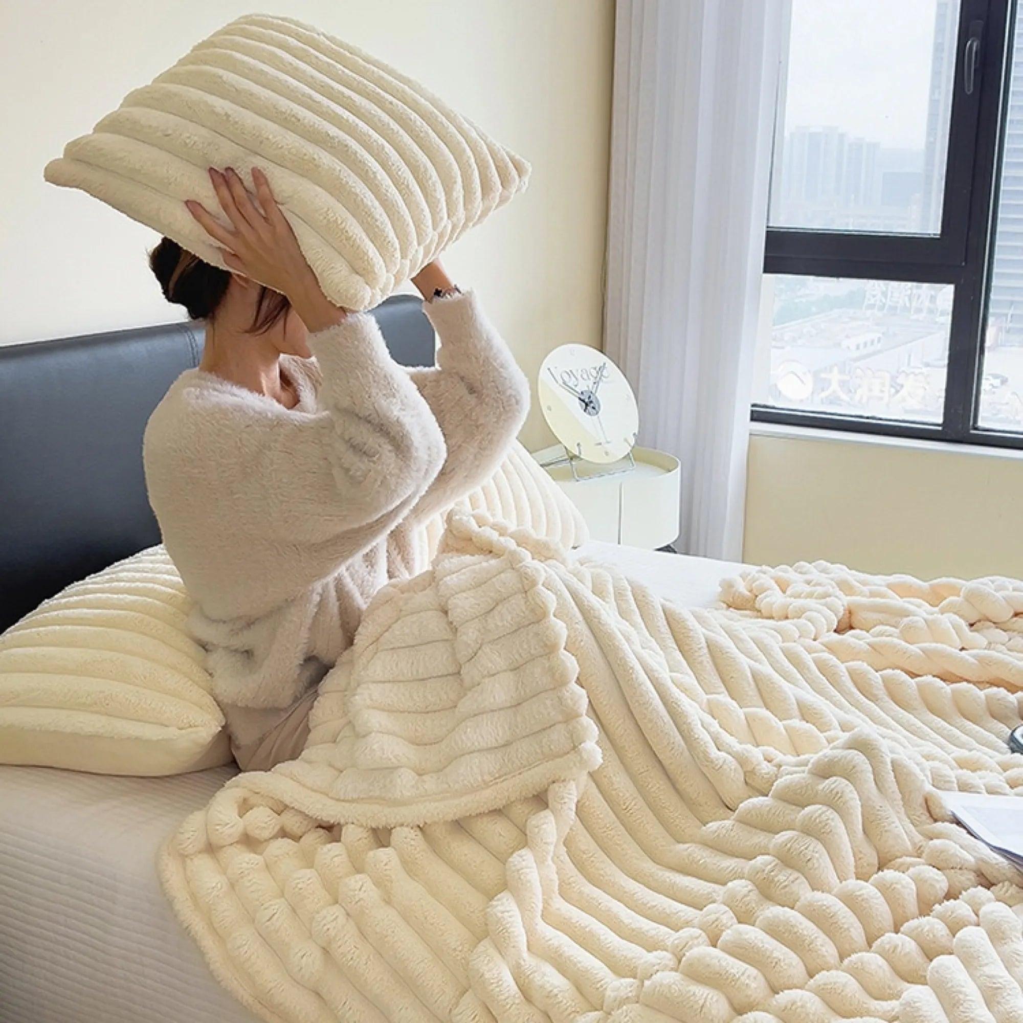 Comfy Fluffy Faux Fur Throw Blanket