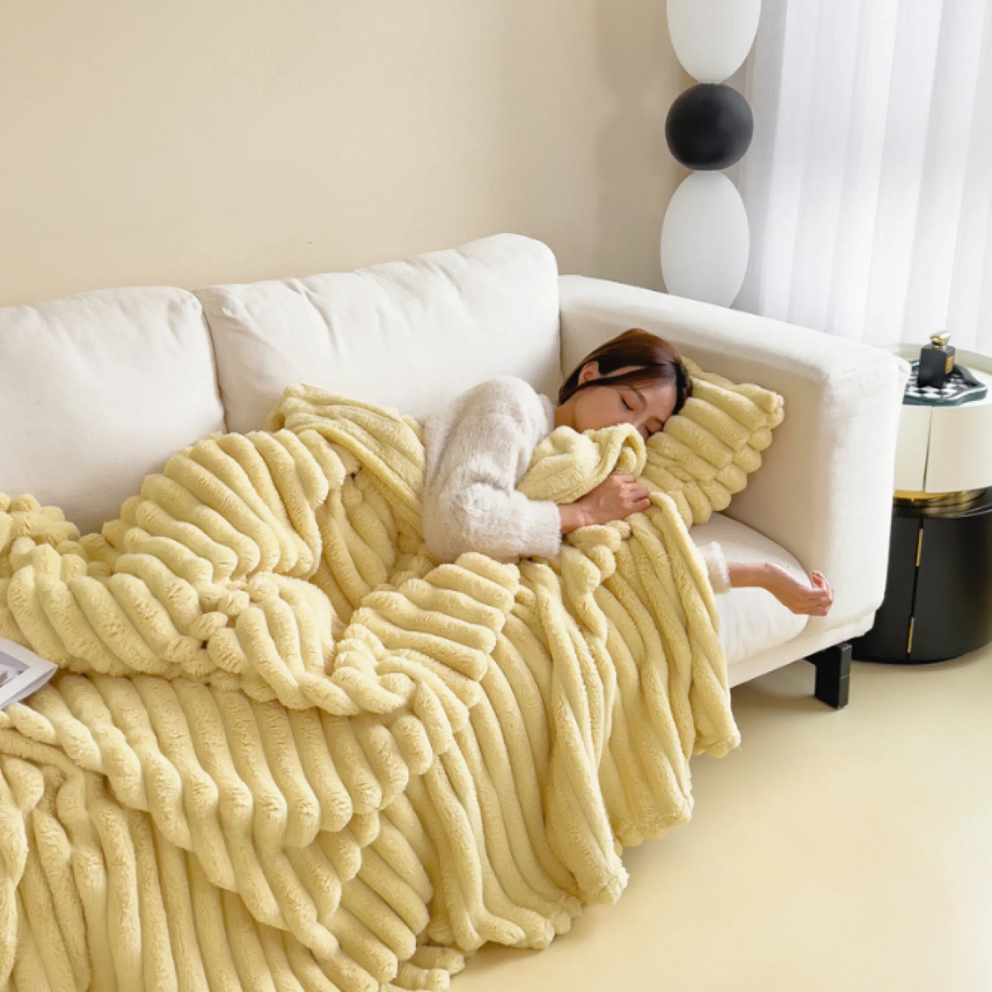 Comfy Fluffy Faux Fur Throw Blanket