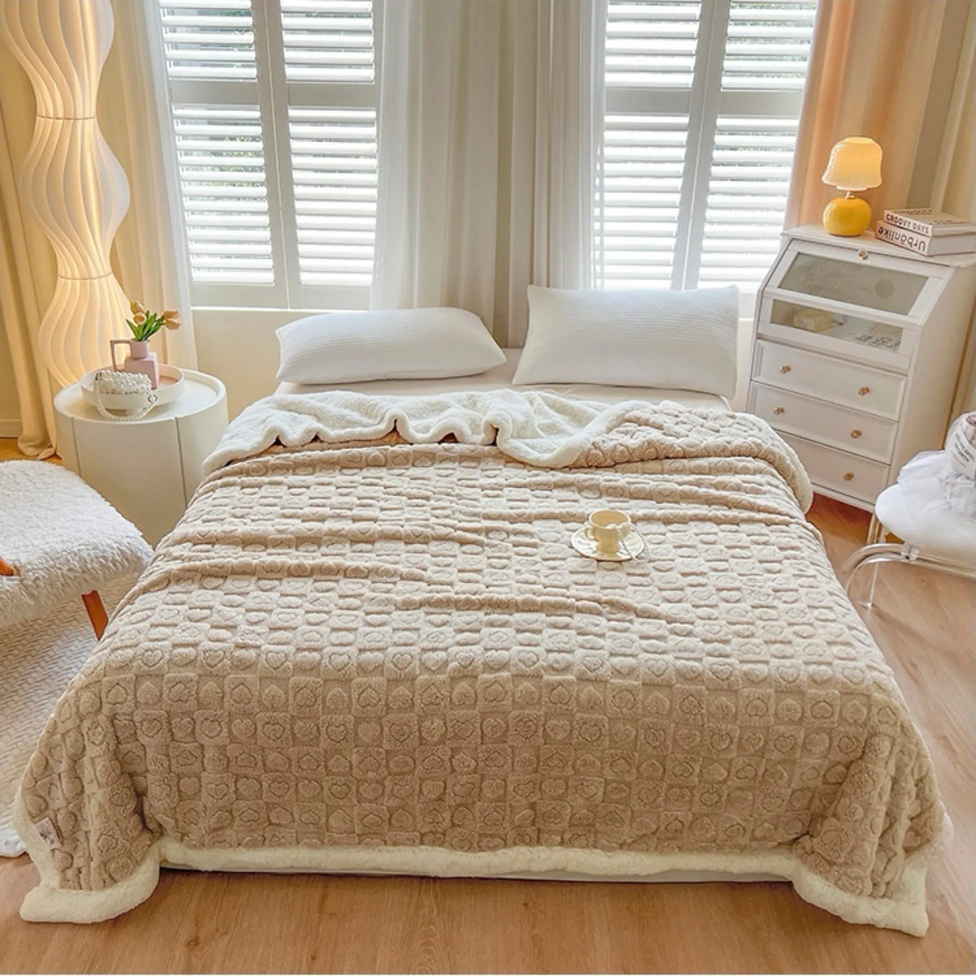Double Layer Fleece Thickened Throw Blanket