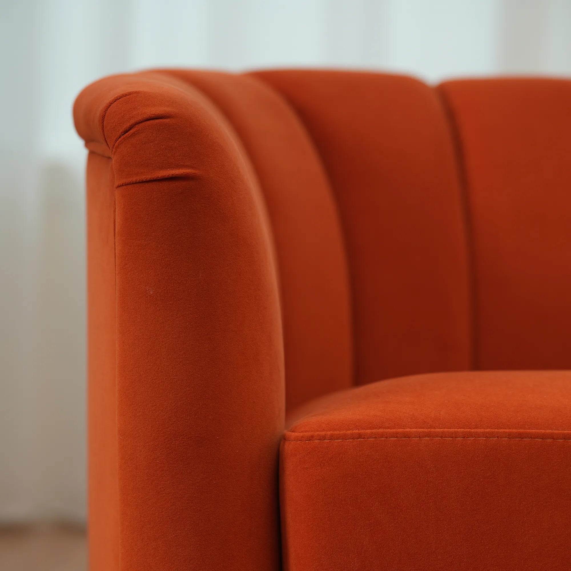Mid-Century Modern 360 Swivel Accent Chair With Curved Back