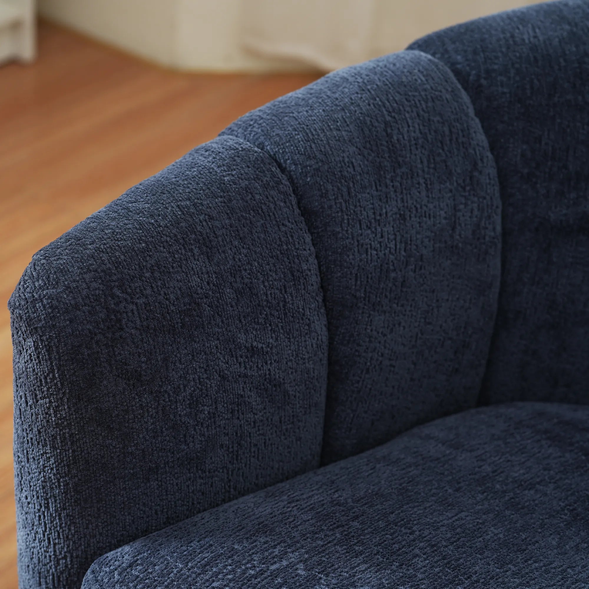 Mid-Century Modern 360 Swivel Accent Chair With Curved Back