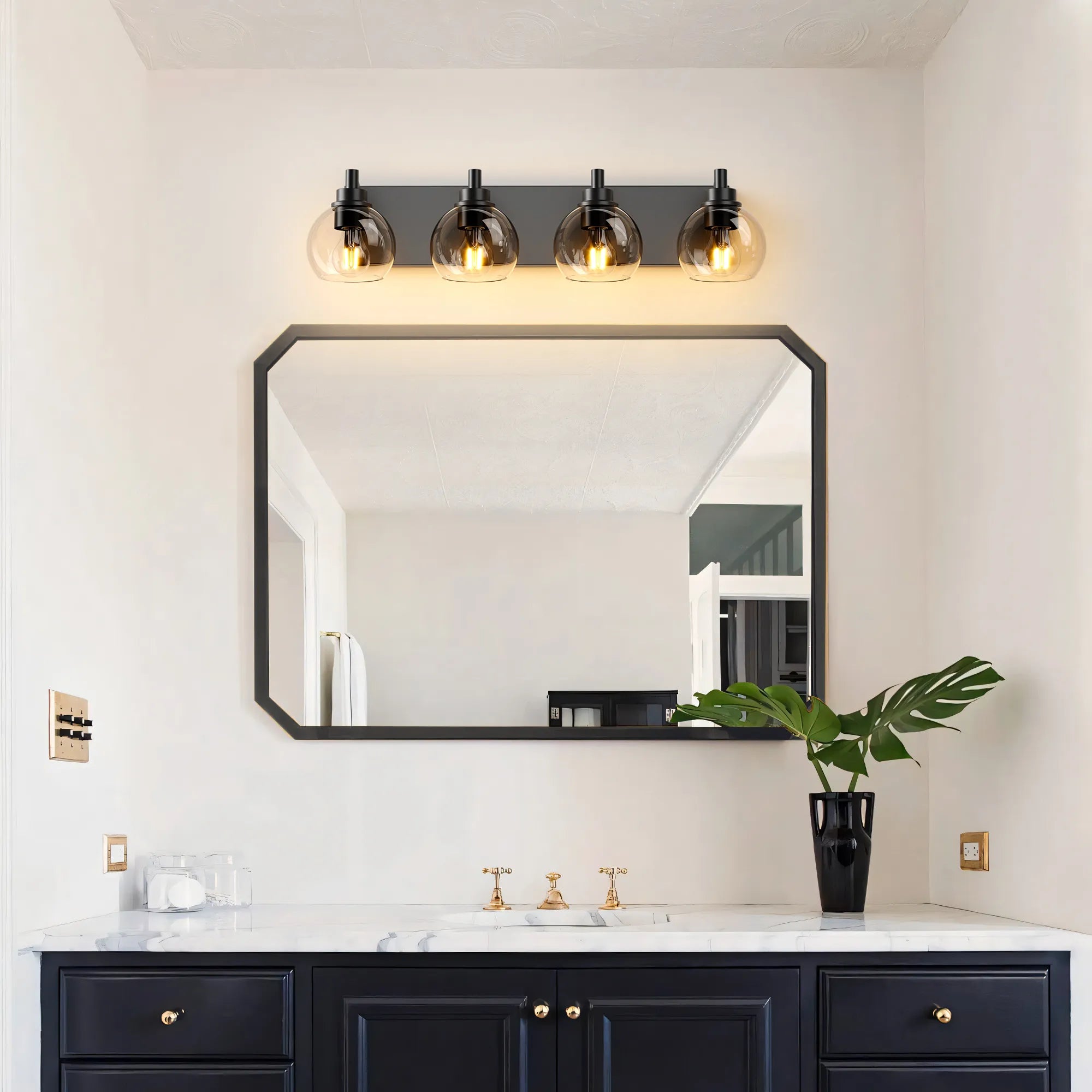 Modern Matte Black Bathroom Vanity Light with Clear Glass Shades