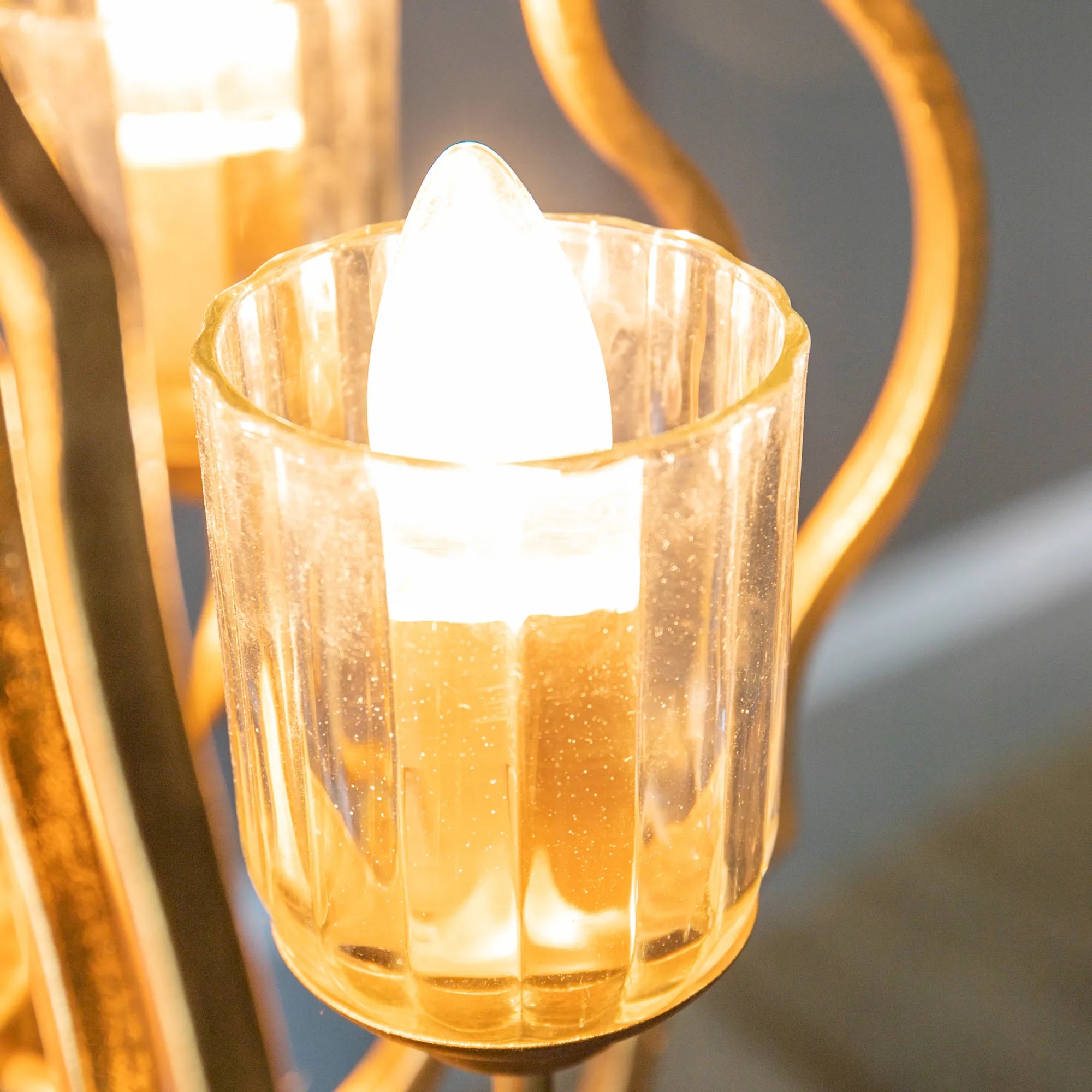Sculptural Metal Pendant Light with Adjustable Chain